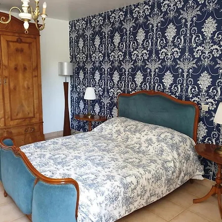 Maison James Bed & Breakfast *