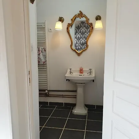 Maison James Bed & Breakfast *
